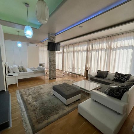 Hotel Bella Nella Leskovac  Buitenkant foto