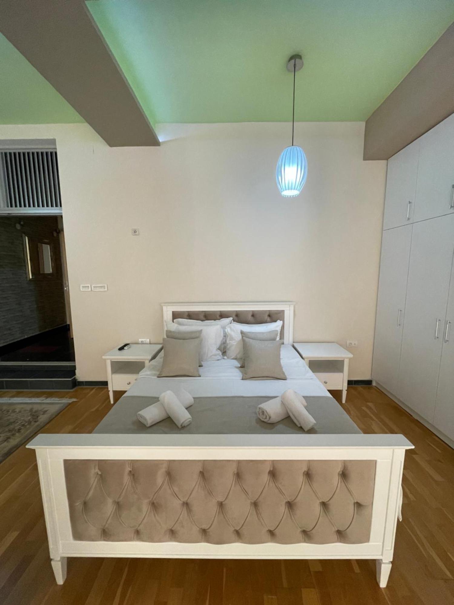 Hotel Bella Nella Leskovac  Buitenkant foto