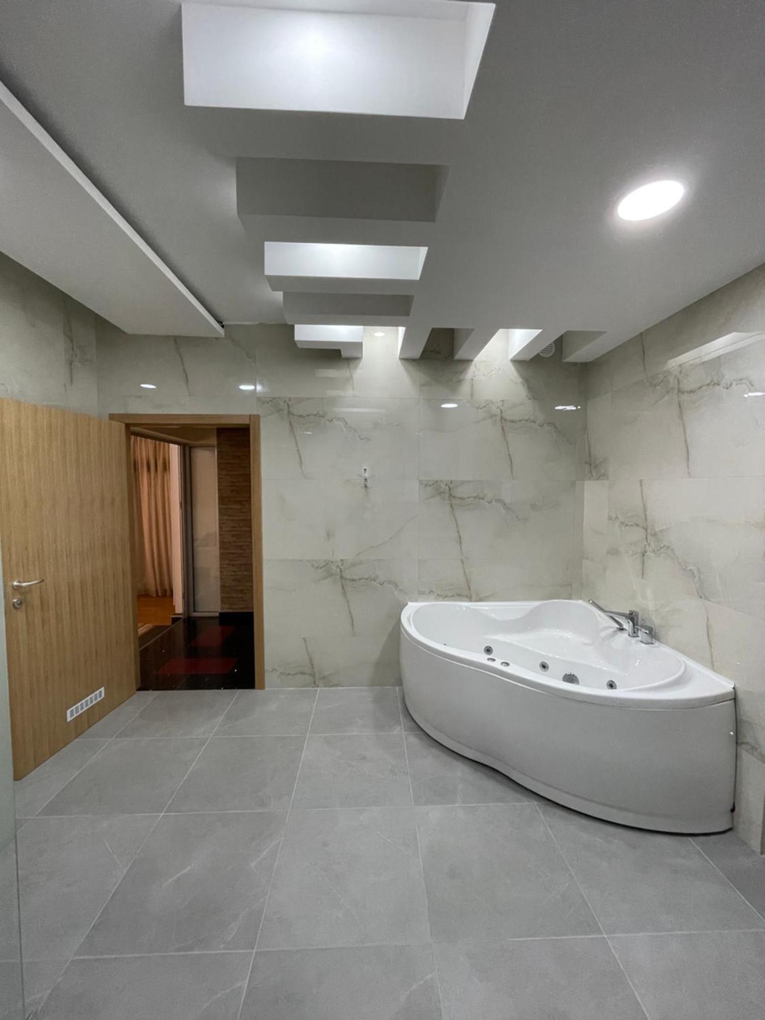 Hotel Bella Nella Leskovac  Buitenkant foto